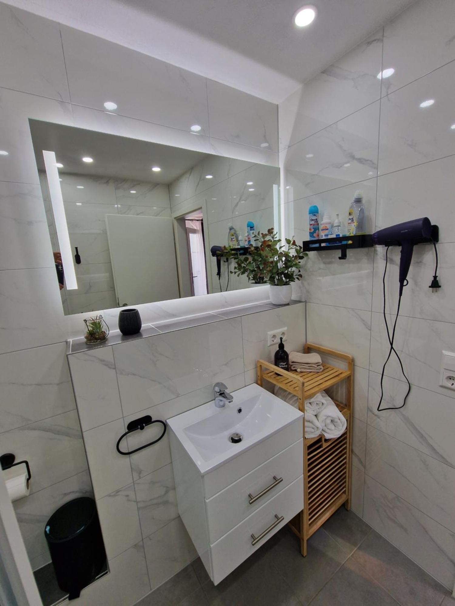 להר Sweet Retreat Apartment Lahr מראה חיצוני תמונה